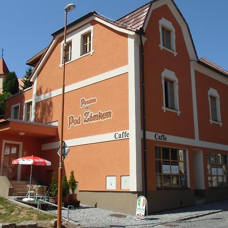 Penzion Pod Zámkem Zruc nad Sazavou Esterno foto